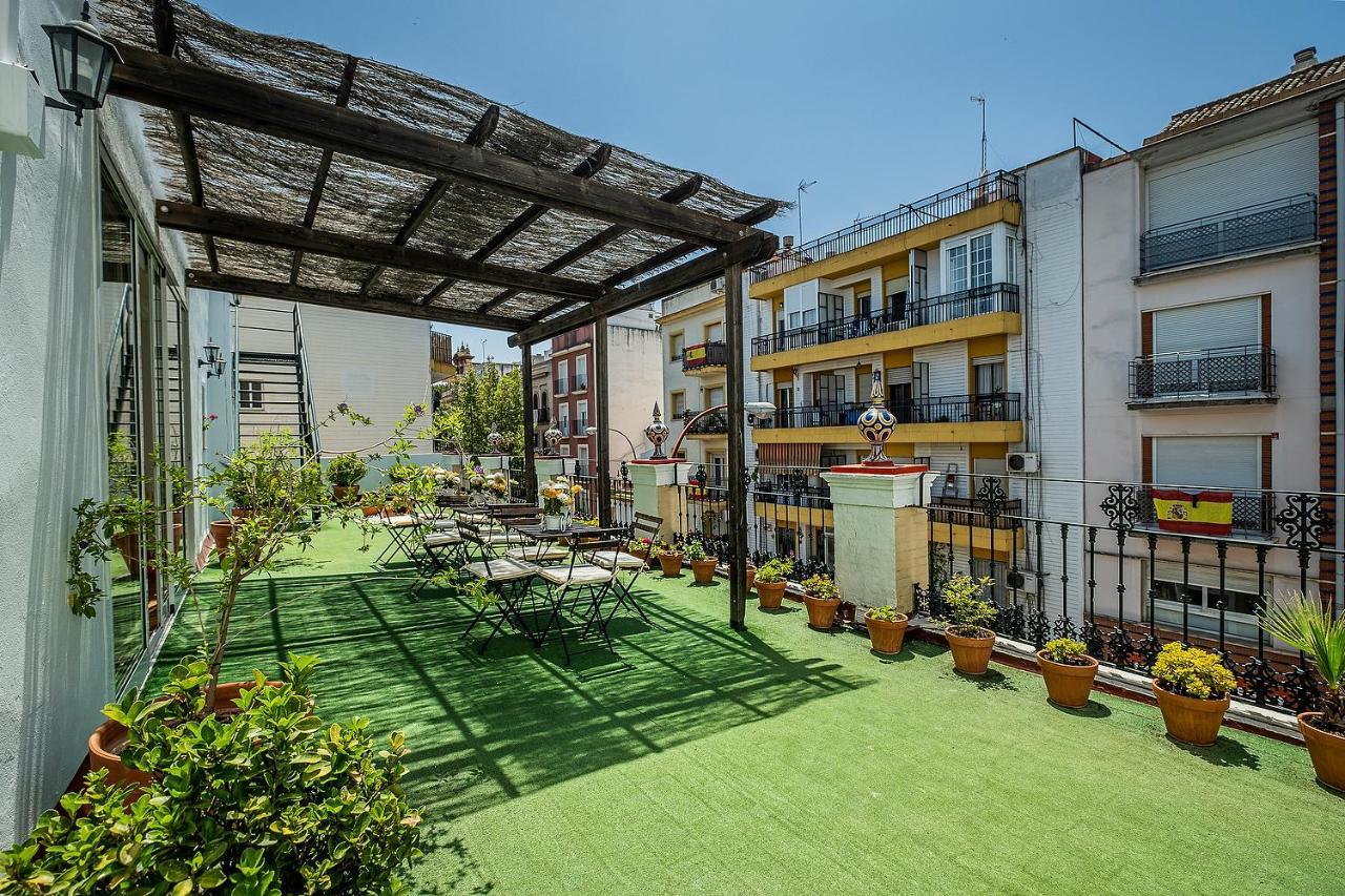 Noches De Triana Hotel Sevilla Buitenkant foto