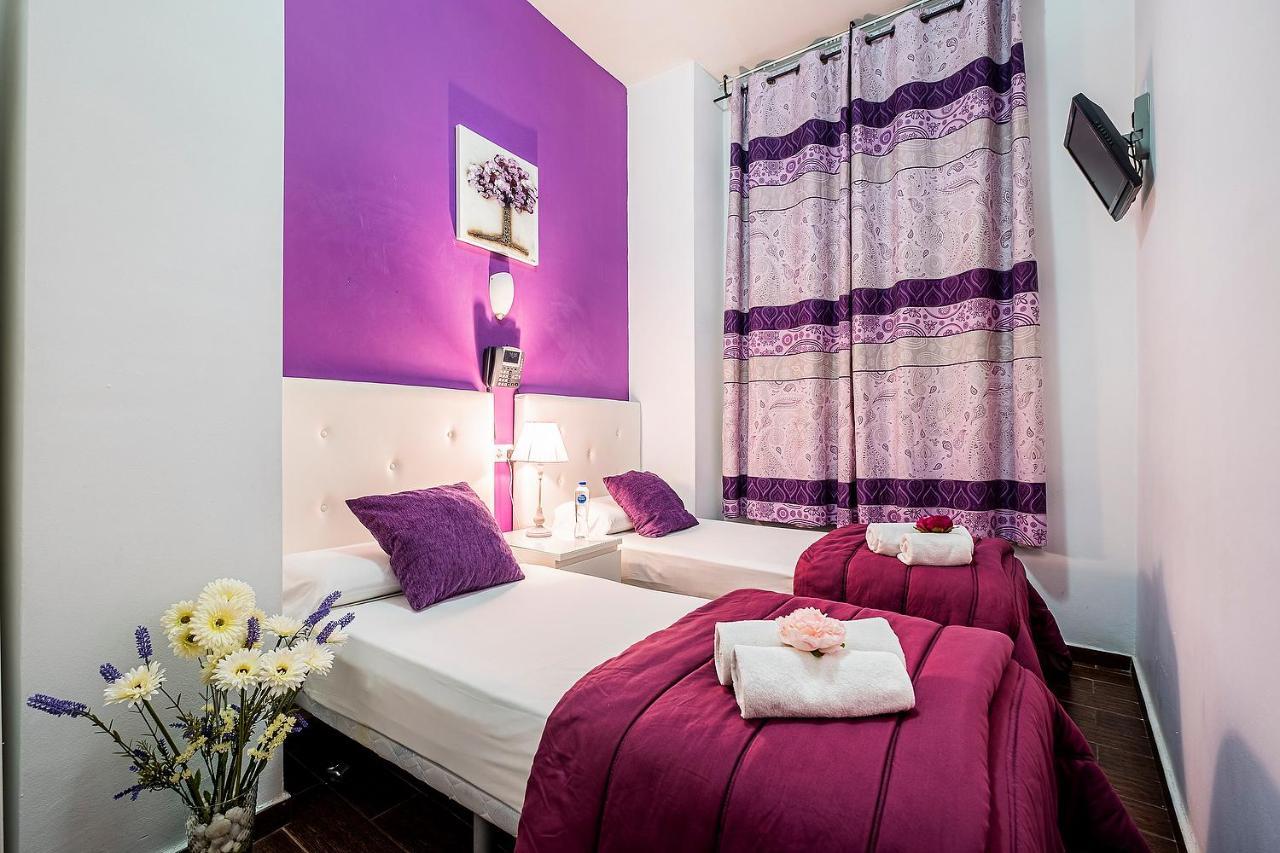Noches De Triana Hotel Sevilla Buitenkant foto