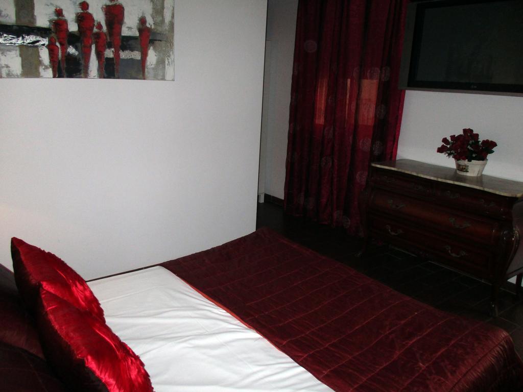 Noches De Triana Hotel Sevilla Buitenkant foto